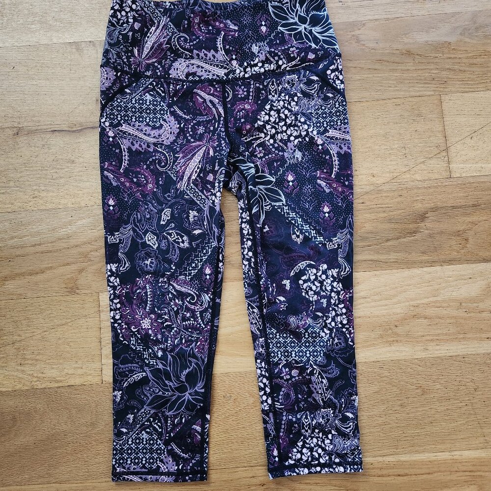 Gaiam Capri Leggings, M